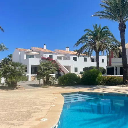 Vicent.- A Pie De Piscina Sa Caleta