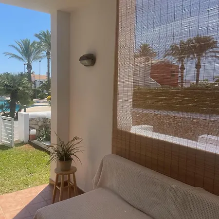 Vicent.- A Pie De Piscina Sa Caleta